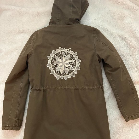 RVCA Women's Sherpa Lined Jacket - Picture 2 of 3